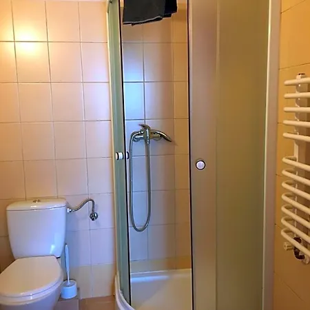 Nad Jeziorem Bed and Breakfast